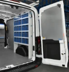 Cajones transparentes a bordo de Ford Transit