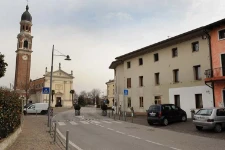 Edificio sede del primer taller mecánico de Francesco Comunello