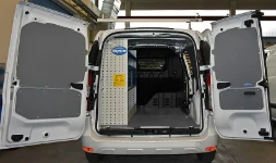 Estante lado izquierdo Dokker