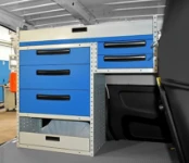 Estantería a la izquierda equipamiento Partner