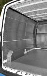 Revestimientos internos en madera y aluminio para Sprinter