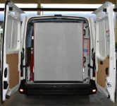 Tarima de carga cerrada para Opel Movano