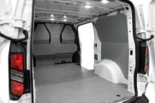Revestimiento de pared, plataforma y mampara del Ford Custom