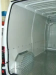 Modulo Syncro Ultra nel NV250 con cassetta di pronto soccorso e supporto per attrezzo