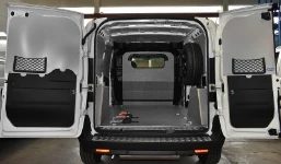 Rivestimento interno con pianale e pannellatura per Berlingo Citroen