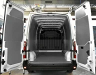 Rivestimento interno completo del Dacia Dokker con pianale e pannellature