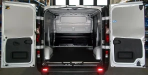 Rivestimento interno e allestimento con valige per Citroen Jumpy