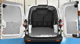 Rivestimento interno e allestimento con valige per Citroen Jumpy