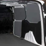Rivestimento lato destro e pannello portautensili su Citroen Jumpy