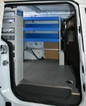 Scaffalatura Jumpy vista dalla porta laterale