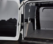 Suelo en multicapa con ganchos para Doblò