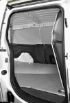 Berlingo Citroen con rivestimento interno in legno e lamiera