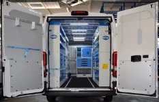 Taller en movimiento para compresores en Boxer