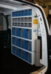 Rivestimento lato sinistro del Dokker con copriruota in alluminio mandorlato